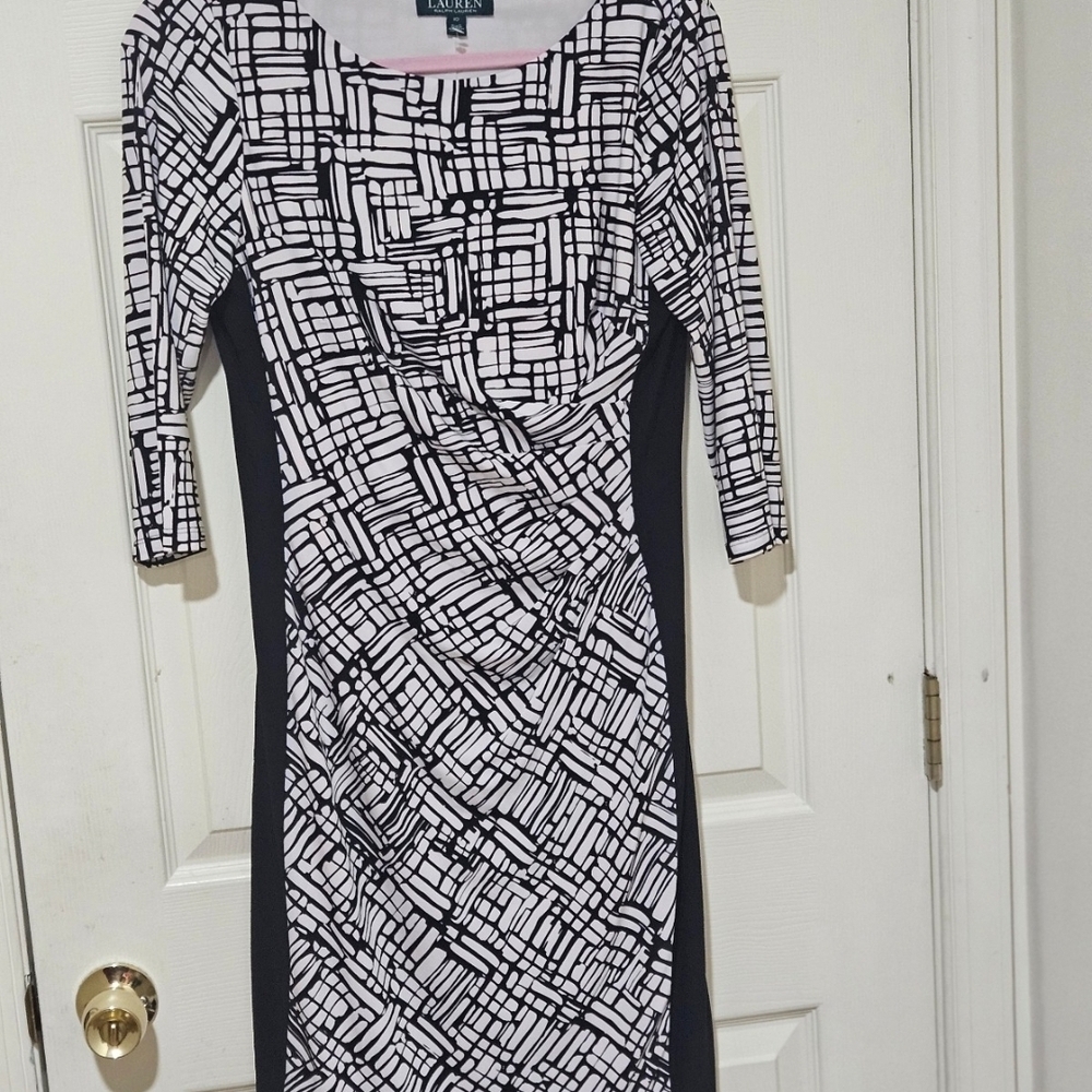 Lauren Ralph LaurenGeometric Black White DressSz 10 3/4sleeves